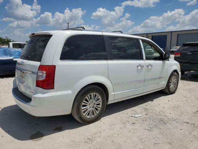 2015 CHRYSLER TOWN & COU - 2C4RC1GG0FR584244