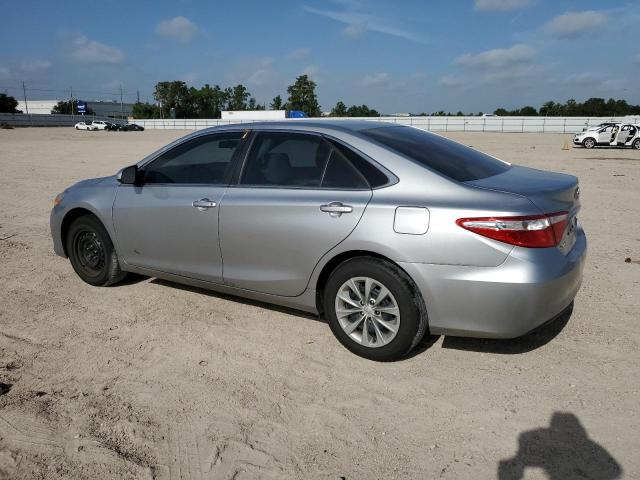 VIN 4T1BF1FK1HU395621 2017 Toyota Camry, LE no.2