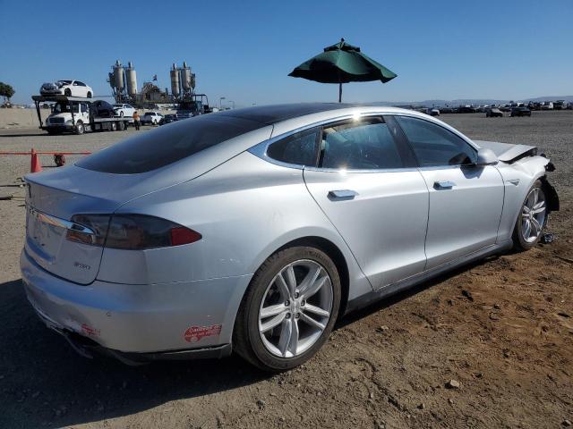 VIN 5YJSA1CP8DFP26961 2013 Tesla MODEL S no.3