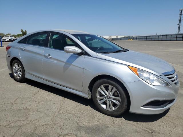 VIN 5NPEB4AC4EH919610 2014 Hyundai Sonata, Gls no.4