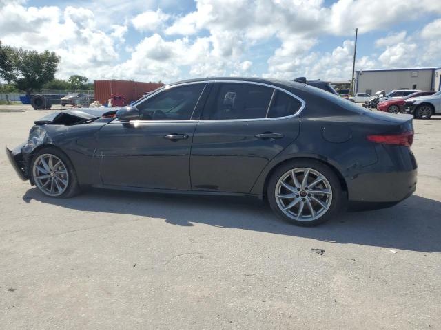 ZARFAECN6H7556706 Alfa Romeo Giulia Ti 2017