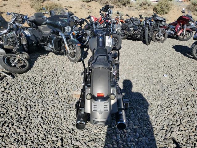 2018 HARLEY-DAVIDSON FLHRXS - 1HD1KVC14JB650843