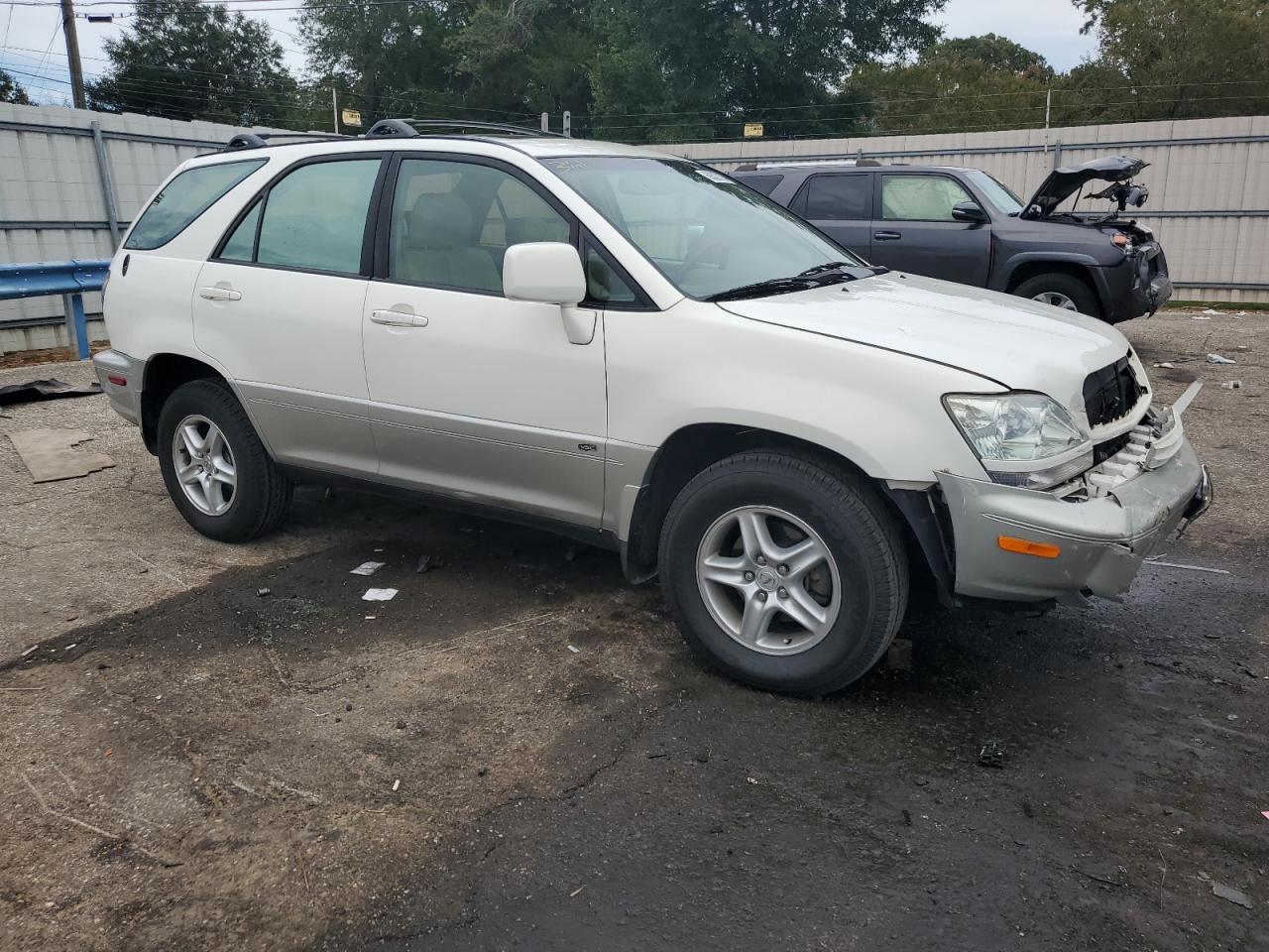 Lot #2858028910 2001 LEXUS RX 300