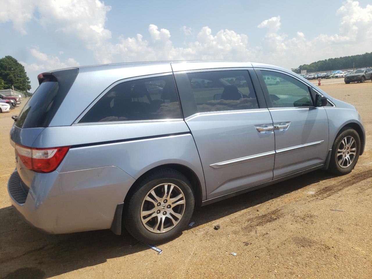 Lot #2943101473 2013 HONDA ODYSSEY EX