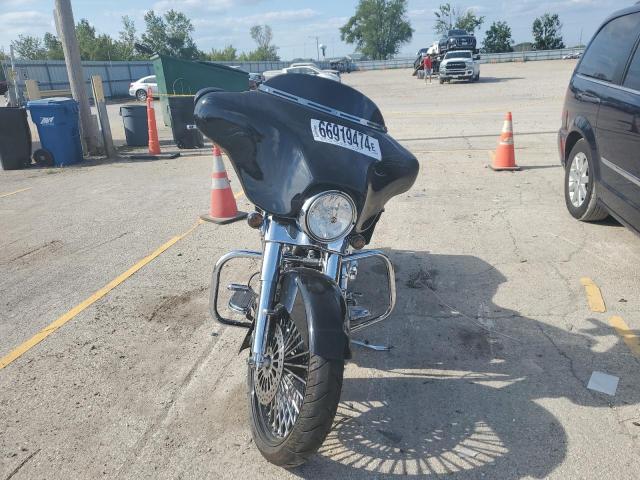 2010 HARLEY-DAVIDSON FLHX - 1HD1KB41XAB616841