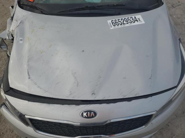 VIN 3KPFK4A72JE276907 2018 KIA Forte, LX no.11