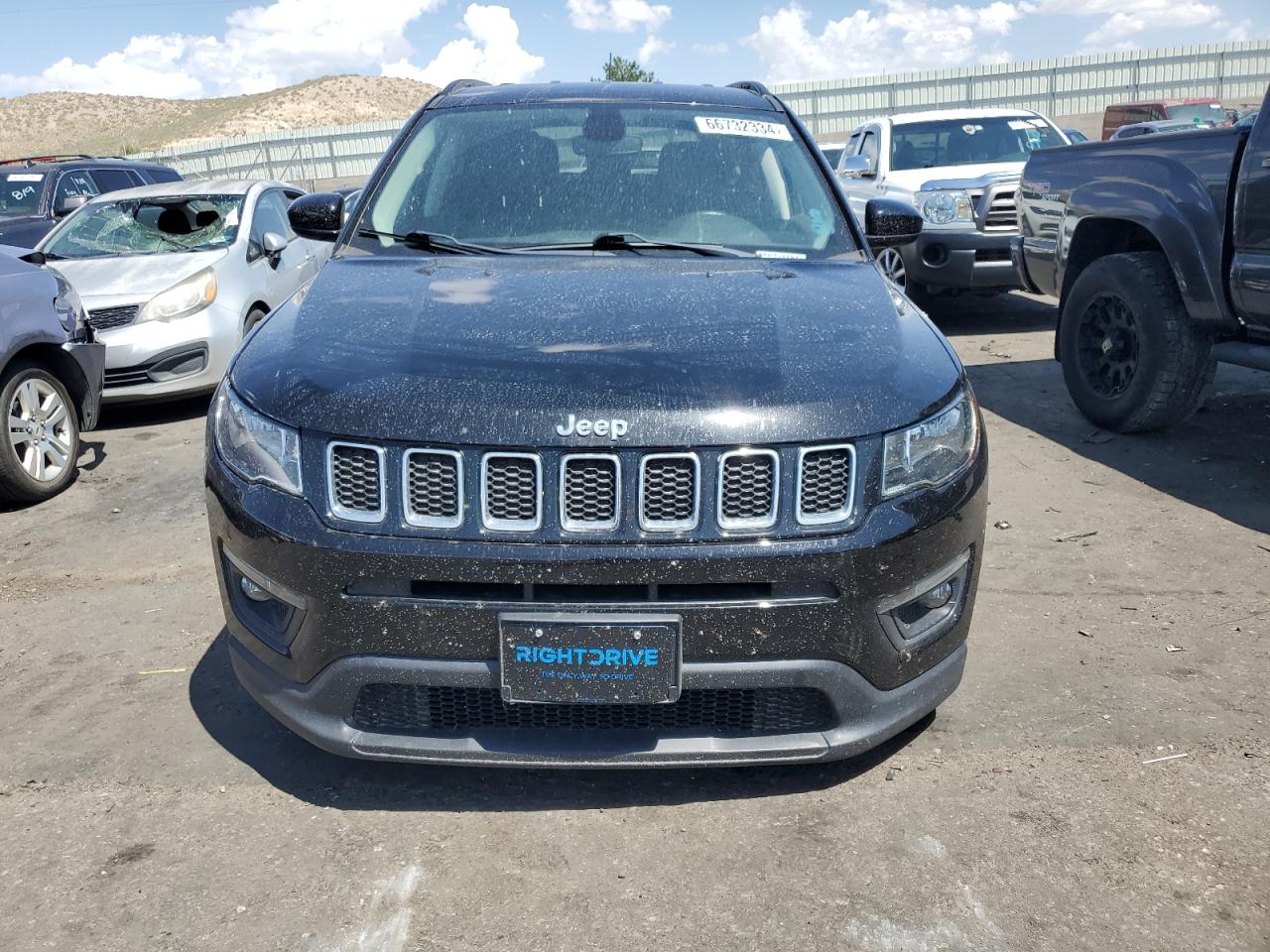 Lot #3021026236 2018 JEEP COMPASS LA