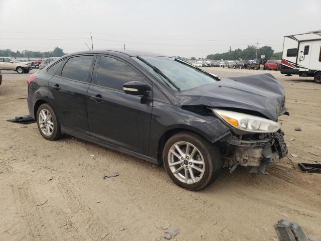 VIN 1FADP3F2XGL344523 2016 Ford Focus, SE no.4