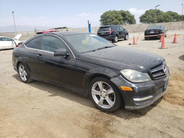 VIN WDDGJ4HB4EG274024 2014 Mercedes-Benz C-Class, 250 no.4