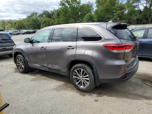 VIN 5TDJZRFH3KS576998 2019 Toyota Highlander, SE no.2