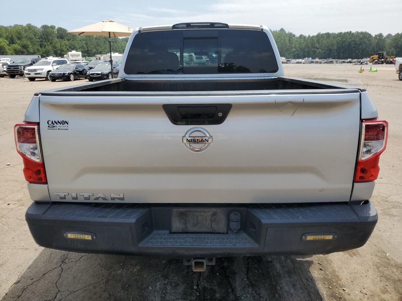 Lot #2771391473 2017 NISSAN TITAN S