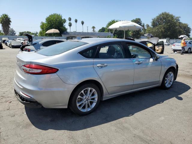 VIN 3FA6P0LU7LR170788 2020 Ford Fusion, SE no.3