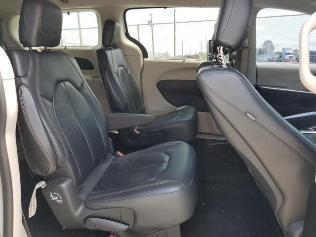 2017 CHRYSLER PACIFICA T - 2C4RC1EG7HR652867