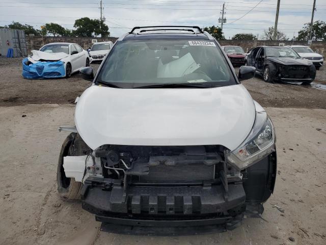 VIN 3N1CP5CU2KL529267 2019 Nissan Kicks, S no.5