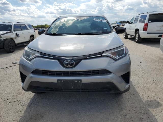 VIN 2T3ZFREV4JW521816 2018 Toyota RAV4, LE no.5