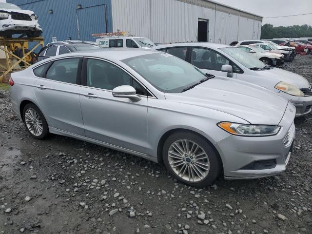 VIN 3FA6P0H92ER318210 2014 Ford Fusion, SE no.4