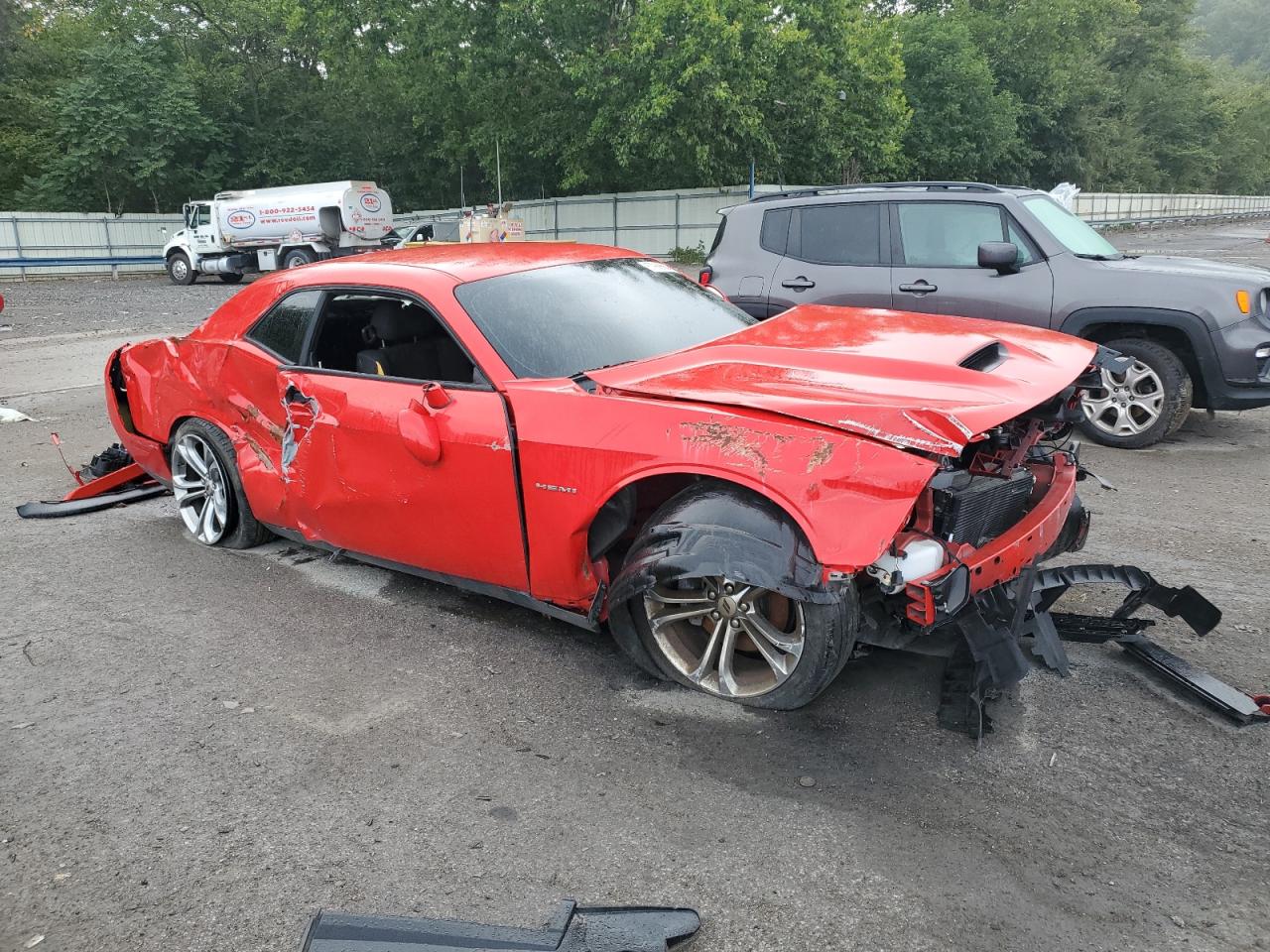 Lot #2979331646 2021 DODGE CHALLENGER