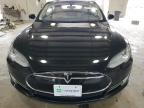 TESLA MODEL S photo