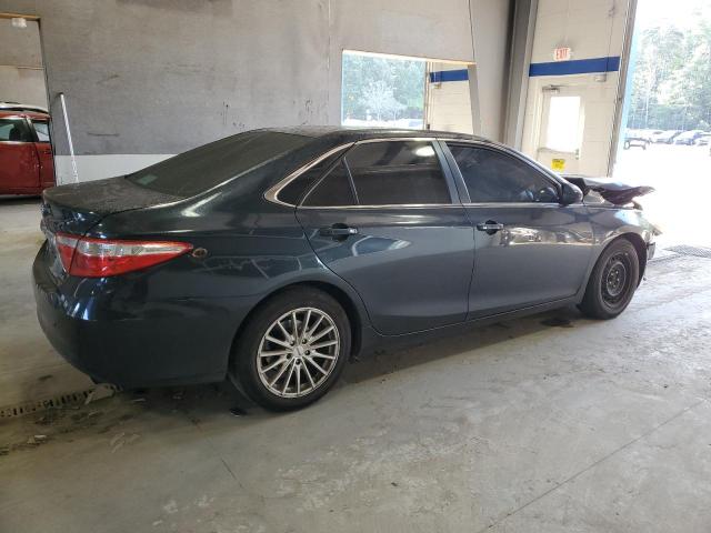 VIN 4T1BF1FK4FU086853 2015 Toyota Camry, LE no.3