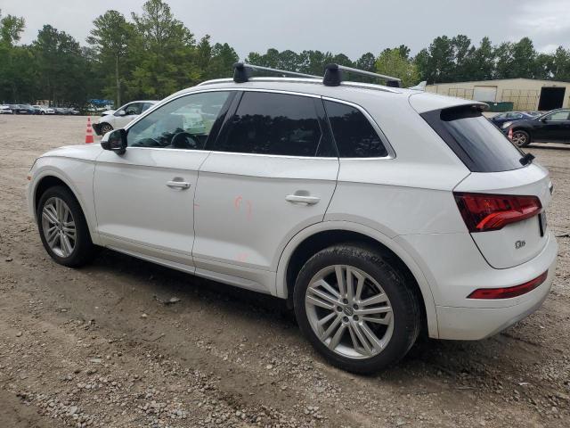 VIN WA1BNAFY6J2221437 2018 Audi Q5, Premium Plus no.2