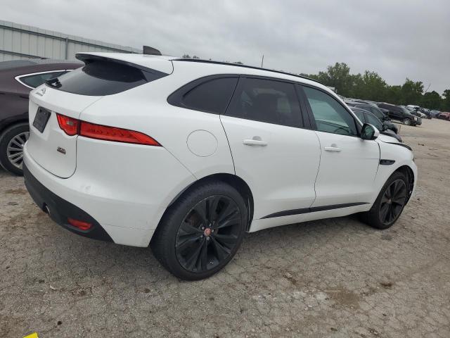 VIN SADCL2GX2LA625361 2020 Jaguar F-Pace, R - Sport no.3