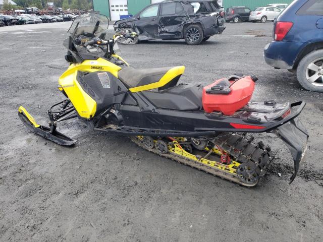 SKI DOO RENEGADE 2022 black   2BPSUFNB3NV000296 photo #4