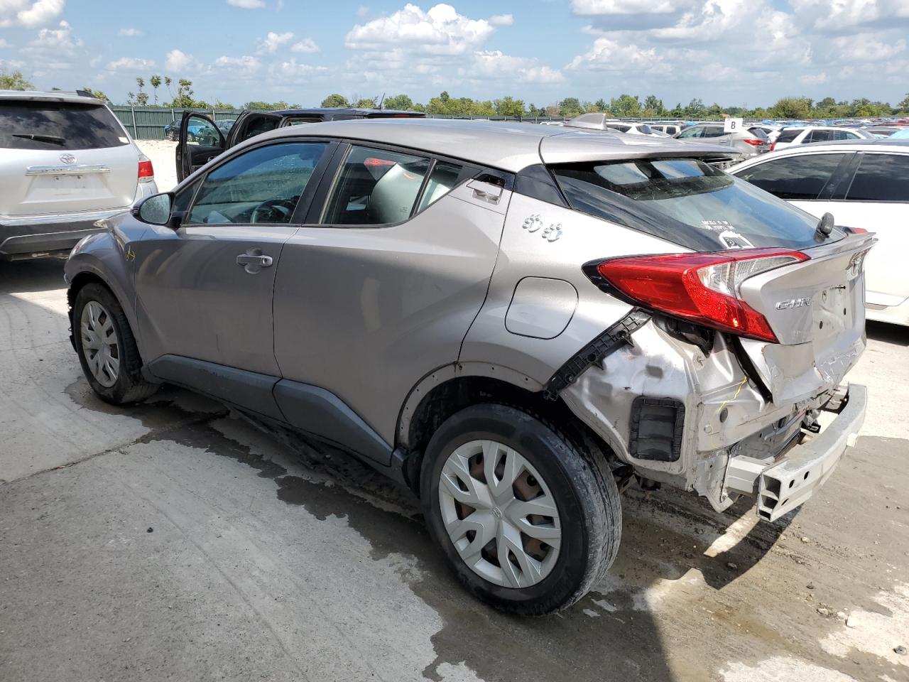 Lot #3023036215 2019 TOYOTA C-HR XLE