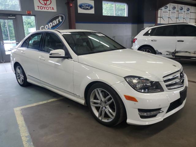 Vin: wddgf8ab1dr272155, lot: 67300334, mercedes-benz c-class 300 4matic 20134