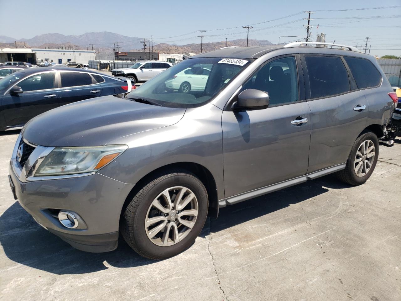 Nissan Pathfinder 2015 Wagon Body Style