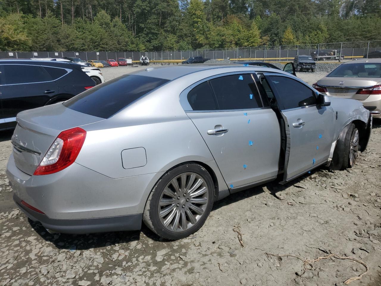 Lot #2979331786 2015 LINCOLN MKS