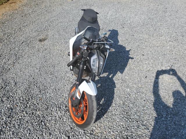 2021 KTM 890 DUKE R - VBKTU9409MM806190