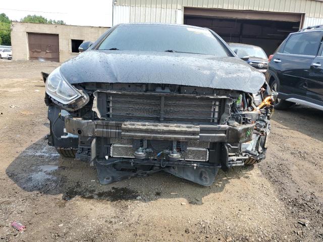 2019 HYUNDAI SONATA PLU KMHE14L24KA092620