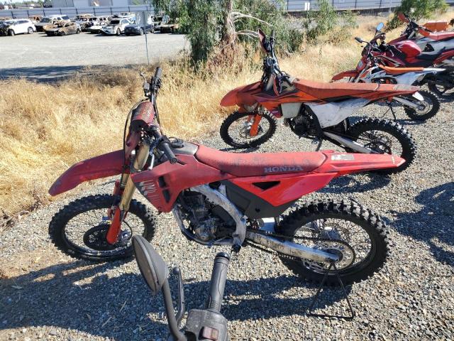 HONDA CRF250 R 2025 red  gas JH2ME123XSK700638 photo #4