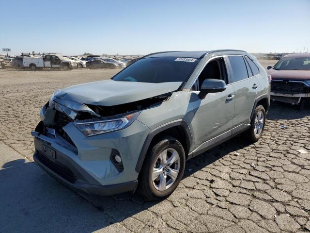 TOYOTA RAV4 XLE 2021 green  gas 2T3P1RFV3MW215215 photo #1