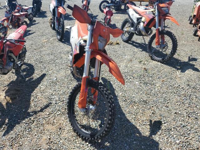 KTM ENDURO 2024 orange enduro gas VBKEXG404RM132087 photo #3