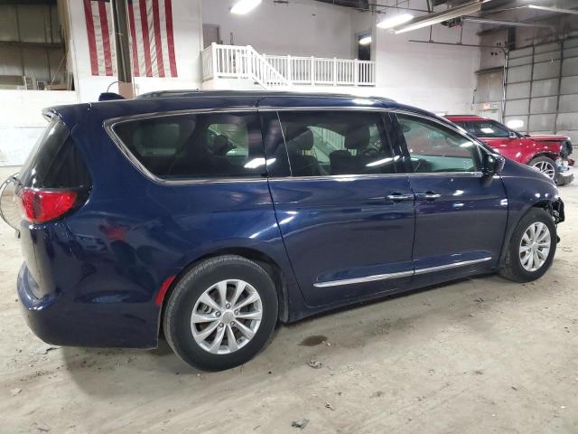 VIN 2C4RC1EG5JR139462 2018 Chrysler Pacifica, Touri... no.3