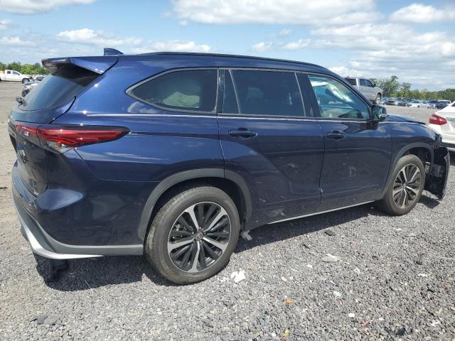 2021 TOYOTA HIGHLANDER - 5TDLZRAH8MS038901