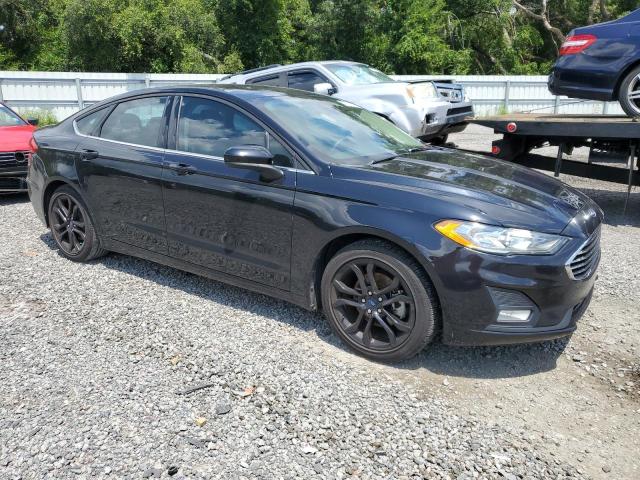 VIN 3FA6P0HD2KR161746 2019 Ford Fusion, SE no.4