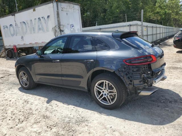 VIN WP1AA2A5XJLB01472 2018 Porsche Macan no.2