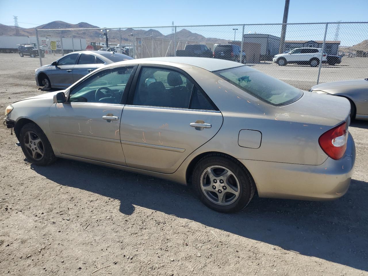 Lot #2993778166 2004 TOYOTA CAMRY LE