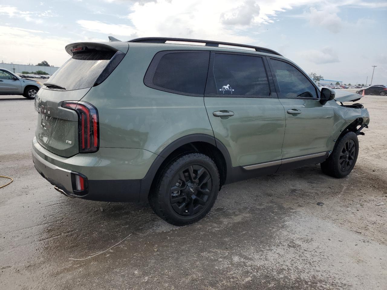 Lot #2986817191 2023 KIA TELLURIDE