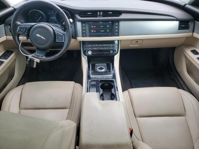 VIN SAJBJ4BV8HCY31084 2017 Jaguar XF, Premium no.8