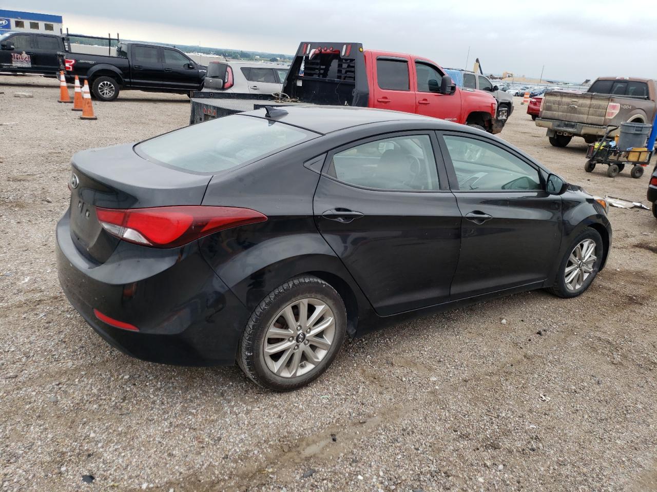 Lot #3024447521 2016 HYUNDAI ELANTRA SE