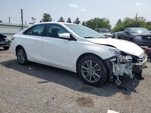 VIN 4T1BF1FK6FU026086 2015 Toyota Camry, LE no.4