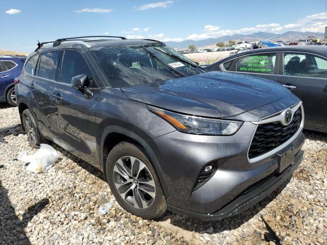 2022 TOYOTA HIGHLANDER - 5TDHZRBH9NS229958