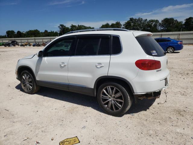 2015 VOLKSWAGEN TIGUAN S - WVGAV7AX6FW556406