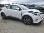 TOYOTA C-HR XLE снимка