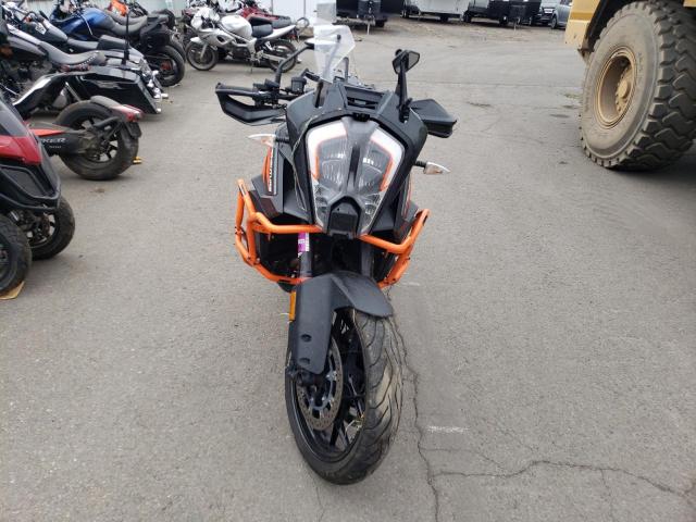 2022 KTM 1290 SUPER - VBKV79406NM958512