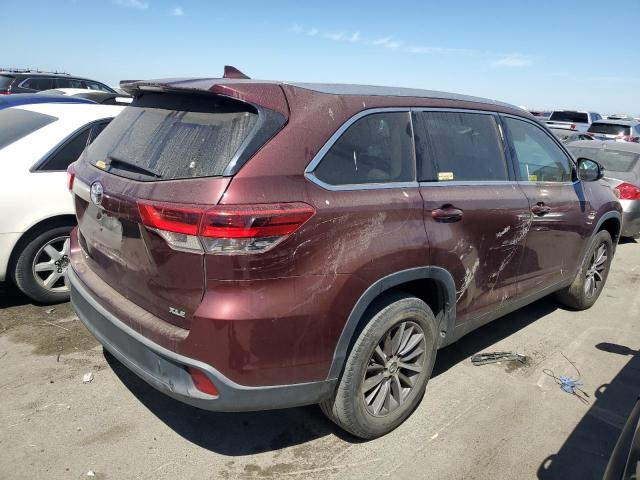 VIN 5TDKZRFH1KS309086 2019 Toyota Highlander, SE no.3