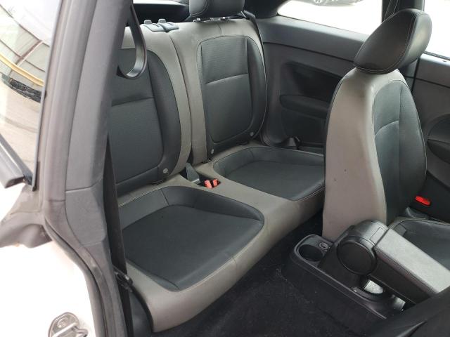 2015 VOLKSWAGEN BEETLE 1.8 - 3VWF17AT7FM629430